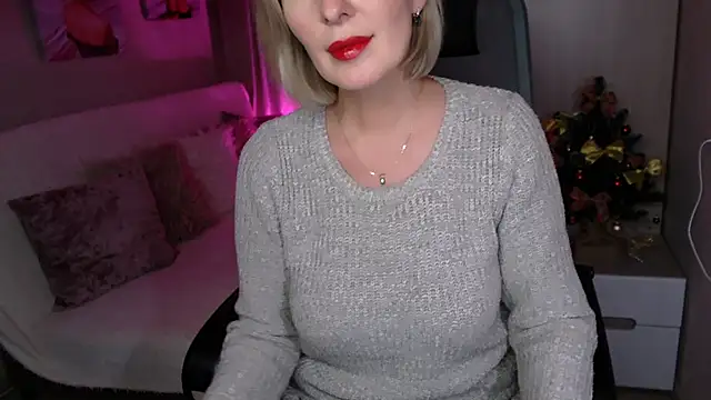 sensualEmilia online show from 01/09/25, 06:26