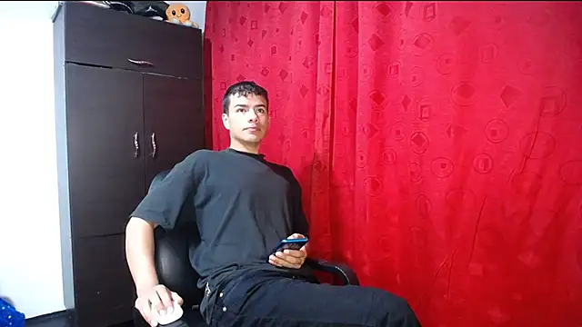 Deiby casas online show from 10/19/25, 02:23