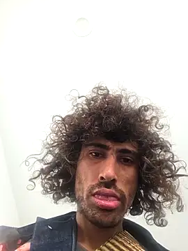 Snapshot of SpeedMagnumBlade6669 chatting on 04/03/26, 08:18 SpeedMagnumBlade6669 online show from 04/03/26, 08:18