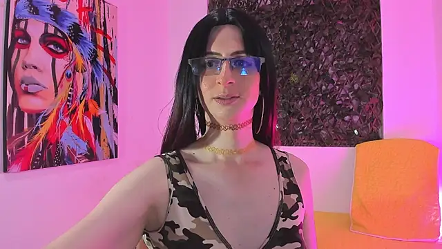 KimberlyJohnsoon online show from 02/05/25, 08:14
