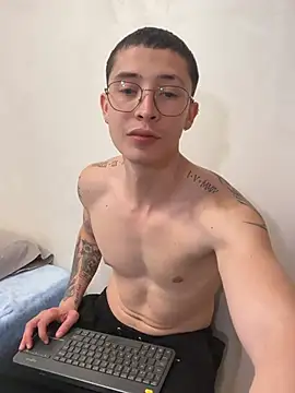 sebas 1122 online show from 05/24/26, 10:37
