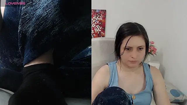 Snapshot of tania_sweet__ chatting on 07/04/26, 05:41 tania sweet online show from 07/04/26, 05:41