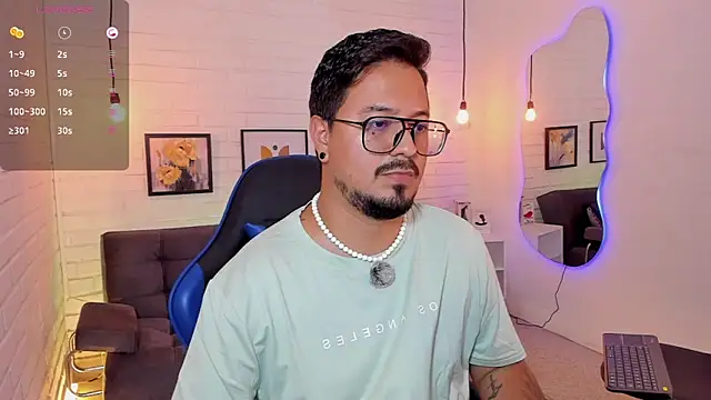 DaviidEvans  online show from 09/16/25, 03:13