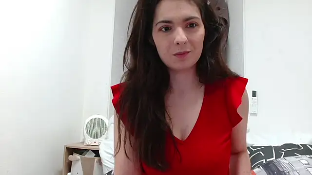 desirmiss1 online show from 10/28/25, 07:45