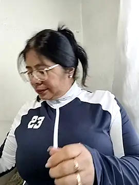   valentina18 online show from 01/07/26, 01:02