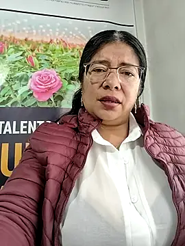   valentina18 online show from 02/07/26, 01:15