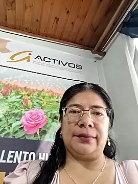   valentina18 online show from 02/09/26, 01:48