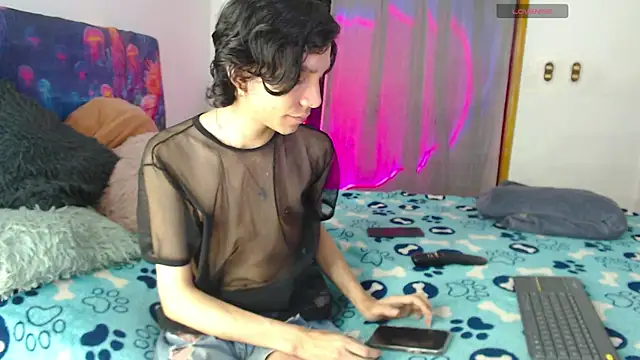 Snapshot of LAICK_01 chatting on 07/26/26, 11:33 LAICK 01 online show from 07/26/26, 11:33
