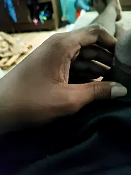 Arthu2r online show from 02/21/25, 06:04