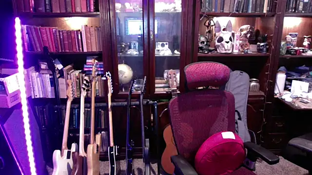 BeardedBear999 online show from 09/26/25, 03:16