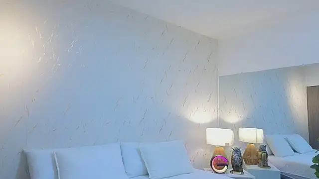 ava blue online show from 03/31/26, 07:47