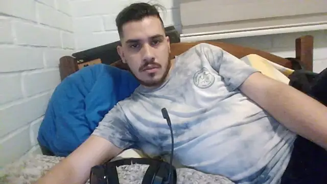 hung weeb online show from 01/22/25, 03:41