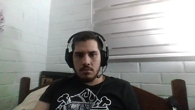 hung weeb online show from 03/06/25, 03:35