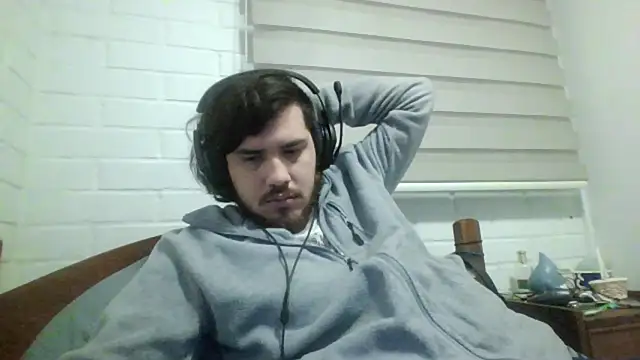 hung weeb online show from 06/16/26, 02:36