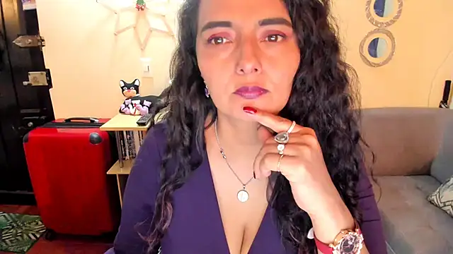 emma luxy online show from 01/11/25, 05:10