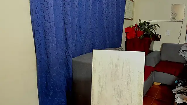 emma luxy online show from 09/30/25, 11:43