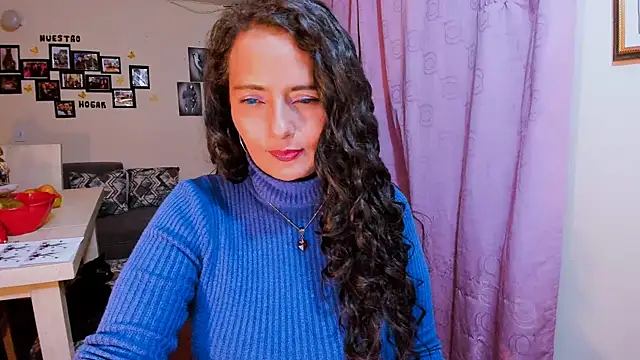 emma luxy online show from 02/06/26, 11:41