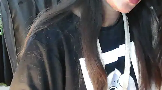 Snapshot of JannatDoll1 chatting on 02/04/25, 08:13 JannatDoll1 online show from 02/04/25, 08:13