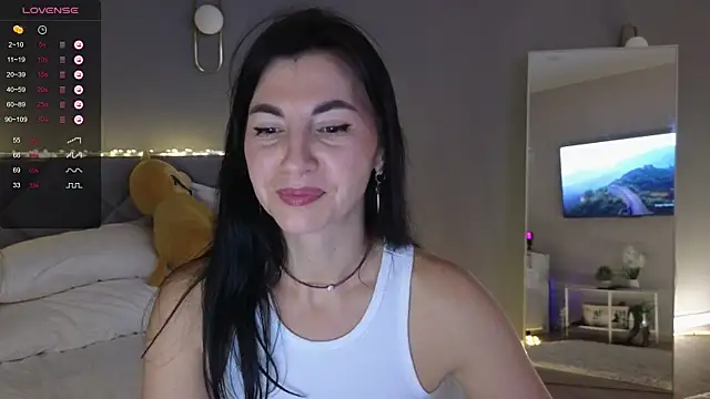 Mary love16 online show from 10/18/25, 01:34