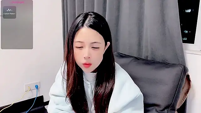 candy-yiyi online show from 03/30/26, 01:23