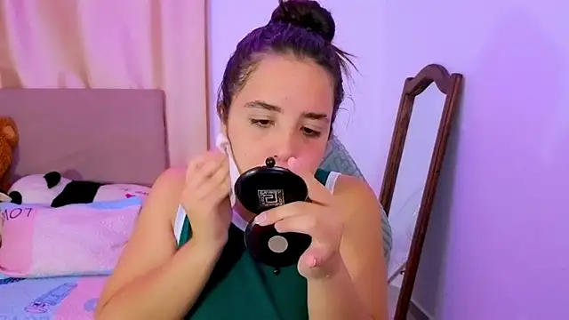  alicia z online show from 02/18/26, 05:03