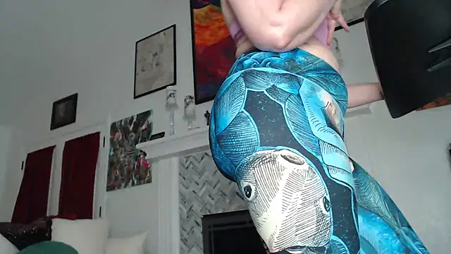 AuroraWillows online show from 02/16/25, 12:54
