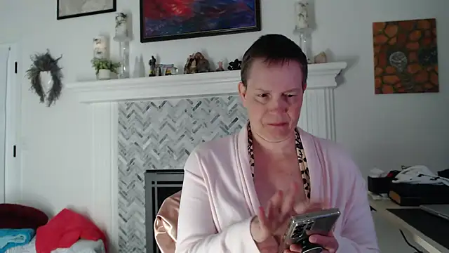 AuroraWillows online show from 04/09/26, 02:33