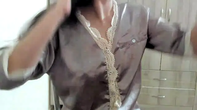 Beauty Asian Tina online show from 03/08/25, 09:29