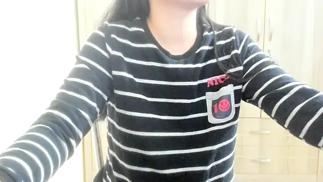 Beauty Asian Tina online show from 03/11/25, 07:48