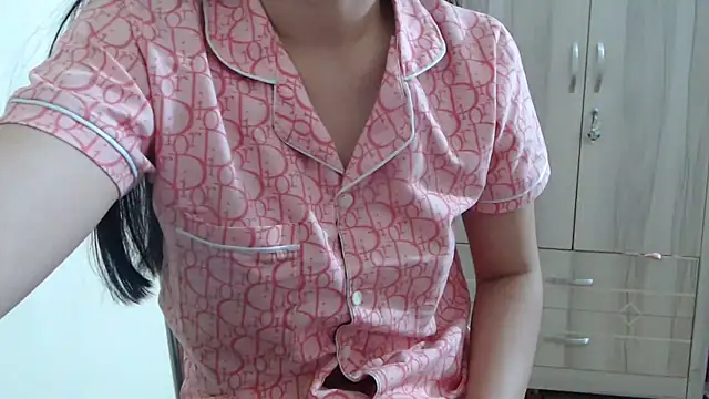 Beauty Asian Tina online show from 03/20/25, 12:22