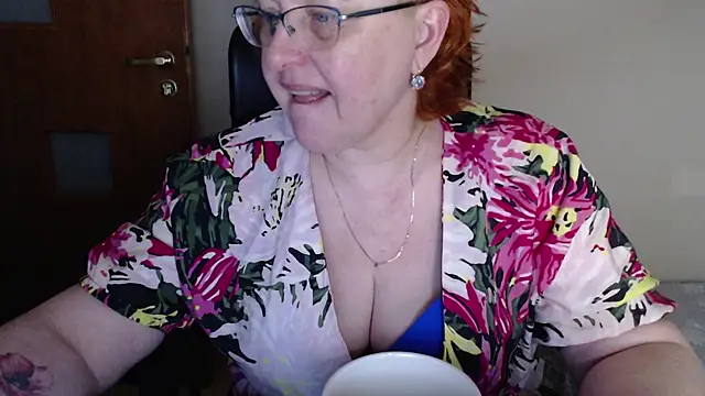 JoannaAndNeighbour online show from 03/03/25, 10:17