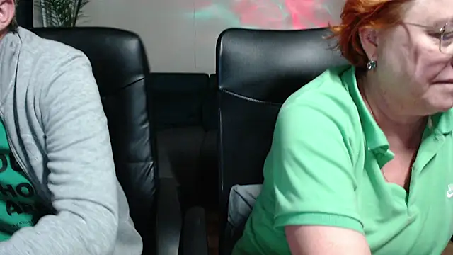 JoannaAndNeighbour online show from 10/14/25, 07:53