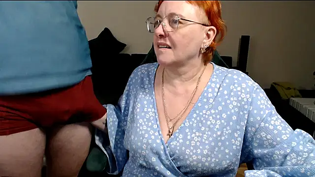 JoannaAndNeighbour online show from 03/10/26, 11:59