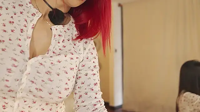 Snapshot of KateOwens chatting on 02/13/26, 01:40 KateOwens online show from 02/13/26, 01:40