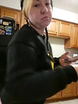 ImpressYouDaily online show from 03/09/26, 04:11