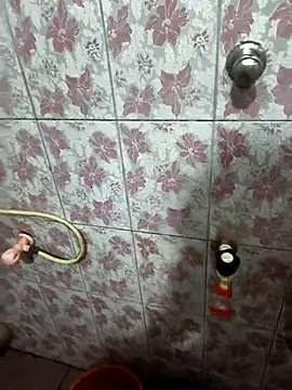 naughtyyboyfriend online show from 12/17/25, 12:22