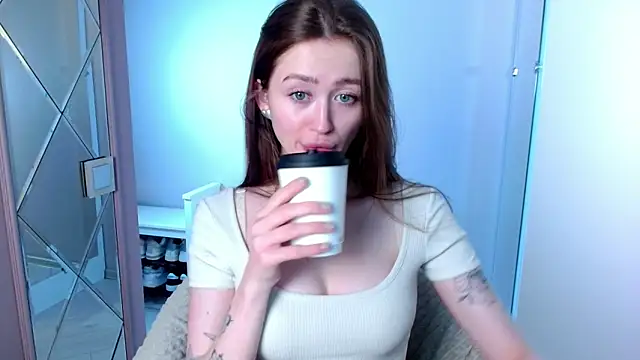 millllina online show from 01/20/25, 02:03