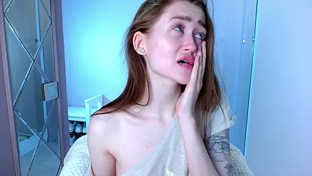 millllina online show from 02/18/25, 02:49