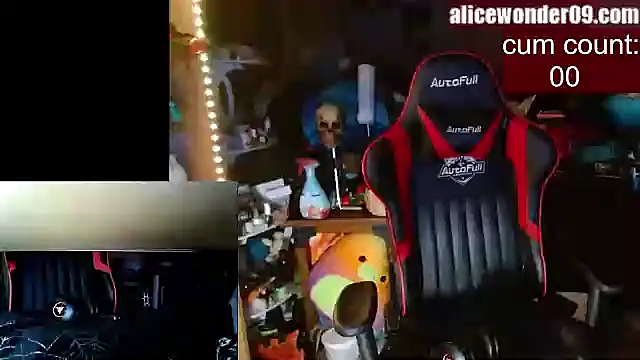 alicewonder09 online show from 01/08/25, 04:34