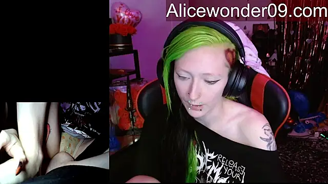 alicewonder09 online show from 02/13/26, 06:42