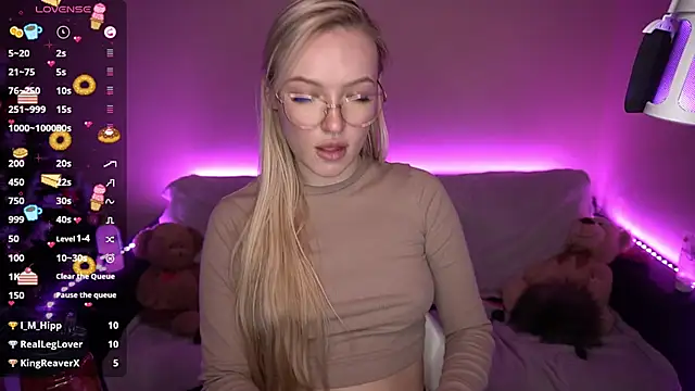 AmandaFiree online show from 12/30/24, 03:24