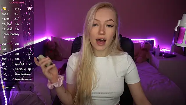 AmandaFiree online show from 02/24/25, 07:33