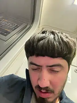 Snapshot of Bbyboyivan chatting on 01/26/25, 06:17 Bbyboyivan online show from 01/26/25, 06:17