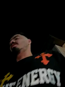 Snapshot of Bbyboyivan chatting on 10/11/25, 05:17 Bbyboyivan online show from 10/11/25, 05:17