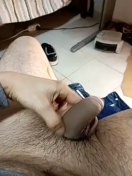 pedrosantos3366 online show from 02/06/25, 11:15