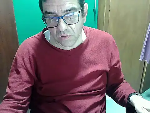 FernandoReuterG online show from 10/14/25, 02:56