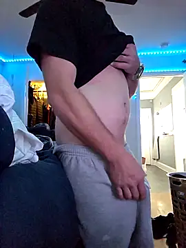 Snapshot of 22sexytwin chatting on 02/11/26, 01:21 22sexytwin online show from 02/11/26, 01:21