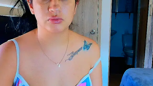 sara2520 online show from 04/11/26, 08:35