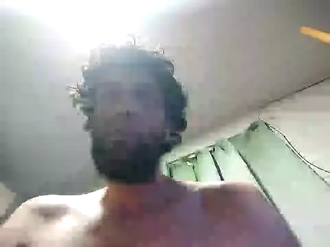 Snapshot of Hotcasados69 chatting on 12/19/24, 08:02 Hotcasados69 online show from 12/19/24, 08:02