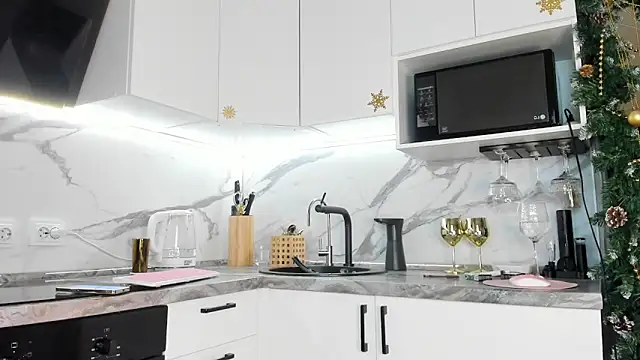 Lex Love online show from 12/29/24, 05:01